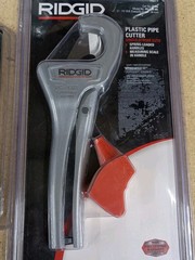 RIGID 150 Constant Swing Tubing Cutter & Ridgid 23493 Plastic Pipe Cutter