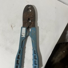 SharkBite Crimp Tool 865894 1/2&Prime; & 3/4&Prime; PEX Preowned Astm F-1807