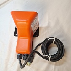 34DA24 WESTWARD Foot Switch: For 31XM65/31XM66/31XM67 Series Threaders