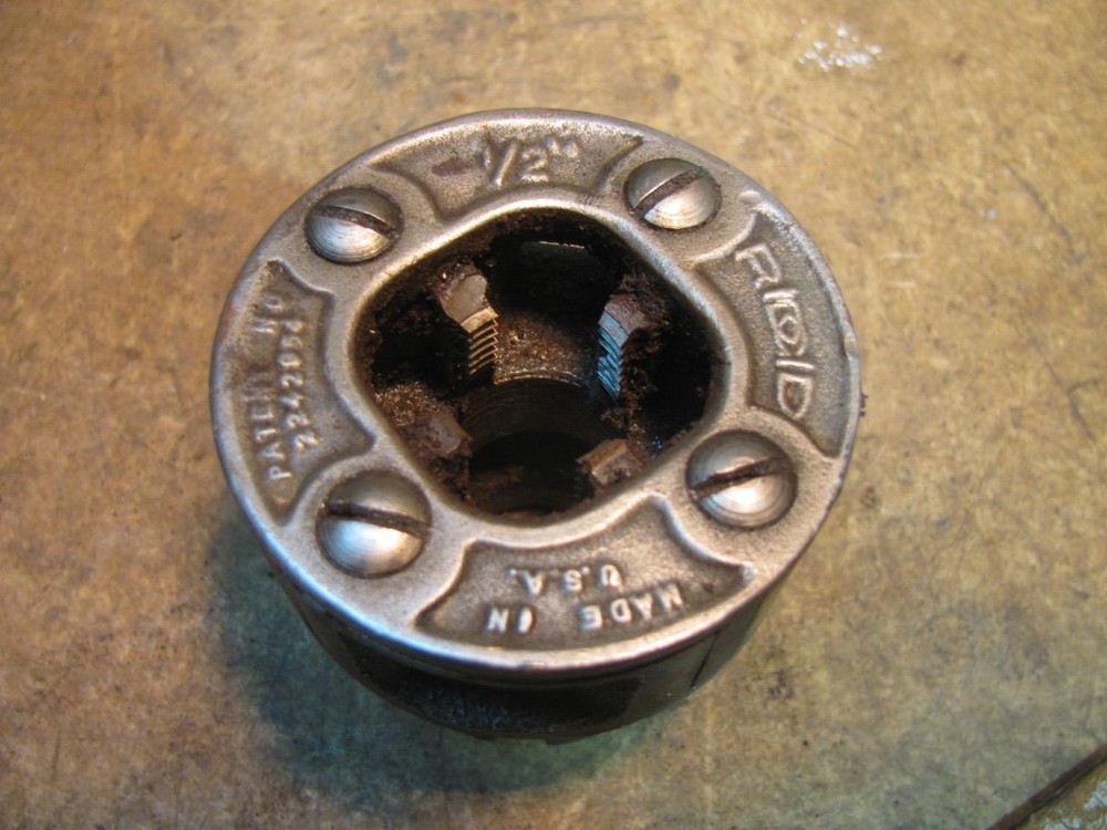 Ridgid 00R 1/2&Prime; Drop Die Head Ratchet Hand Pipe Threader