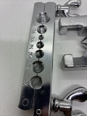 BrassCraft T050 3/16-in to 5/8-in OD Flaring Tool Stainless Steel Exc. Cond.