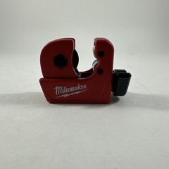 Milwaukee 1/2&Prime; Mini Copper Tubing Cutter 48-22-4250 &ndash; Open box