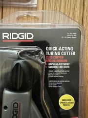 2 RIDGID QUICK ACTING TUBE CUTTER 31632 & 1 CONSTANT SWING CUTTER 31622