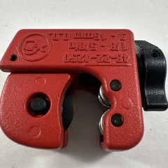 Milwaukee 1/2&Prime; Mini Copper Tubing Cutter 48-22-4250 &ndash; Open box