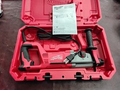 Milwaukee 2674-20 M18 Short Throw Press Tool With 3 Clamps & Batteries W/Case