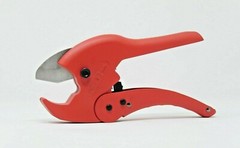 Ratcheting Shear-Cut Pipe Cutter for 1/2&Prime; &ndash; 1-1/4&Prime; (20 &ndash; 40 mm) PP-R HDPE Pipes