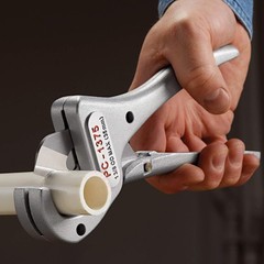 Plastic Pipe and Tubing Cutter 23493 PC-1375ML Scissor Tool PVC PEX CPVC Chrome