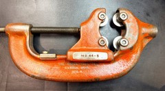 RIDGID 44-S 32880 Heavy Duty 4-Wheel 2-1/2&Prime; &ndash; 4&Prime; Pipe Cutter USA
