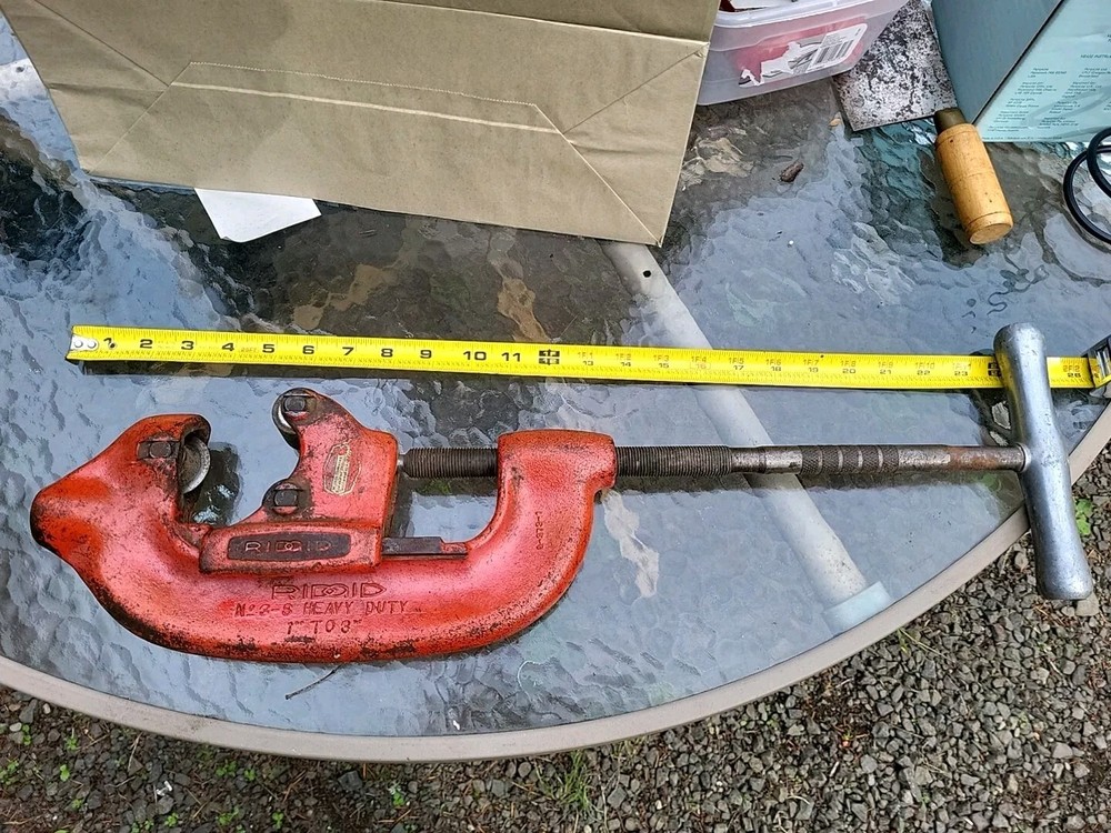RIDGID Vintage 3-S Heavy Duty Pipe Cutter 1&Prime; To 3&Prime; Pipe Capacity,Elyria,OH.USA