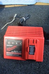 Cembre Model B54 Hydraulic Press Crimper Tool with Jaw