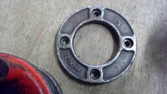Two Ridgid 12-R 1&Prime; & 1 1/4&Prime; Ratchet Pipe Threader Die Heads