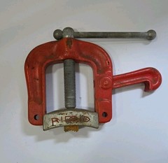 Ridgid Pipe Bench Vise 18 To 3 1/2 C-358