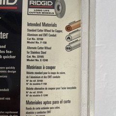 Ridgid 3/16&Prime; to 1-1/8&Prime; Pipe Capacity Screw Feed Tubing Cutter Cuts Copper Etc