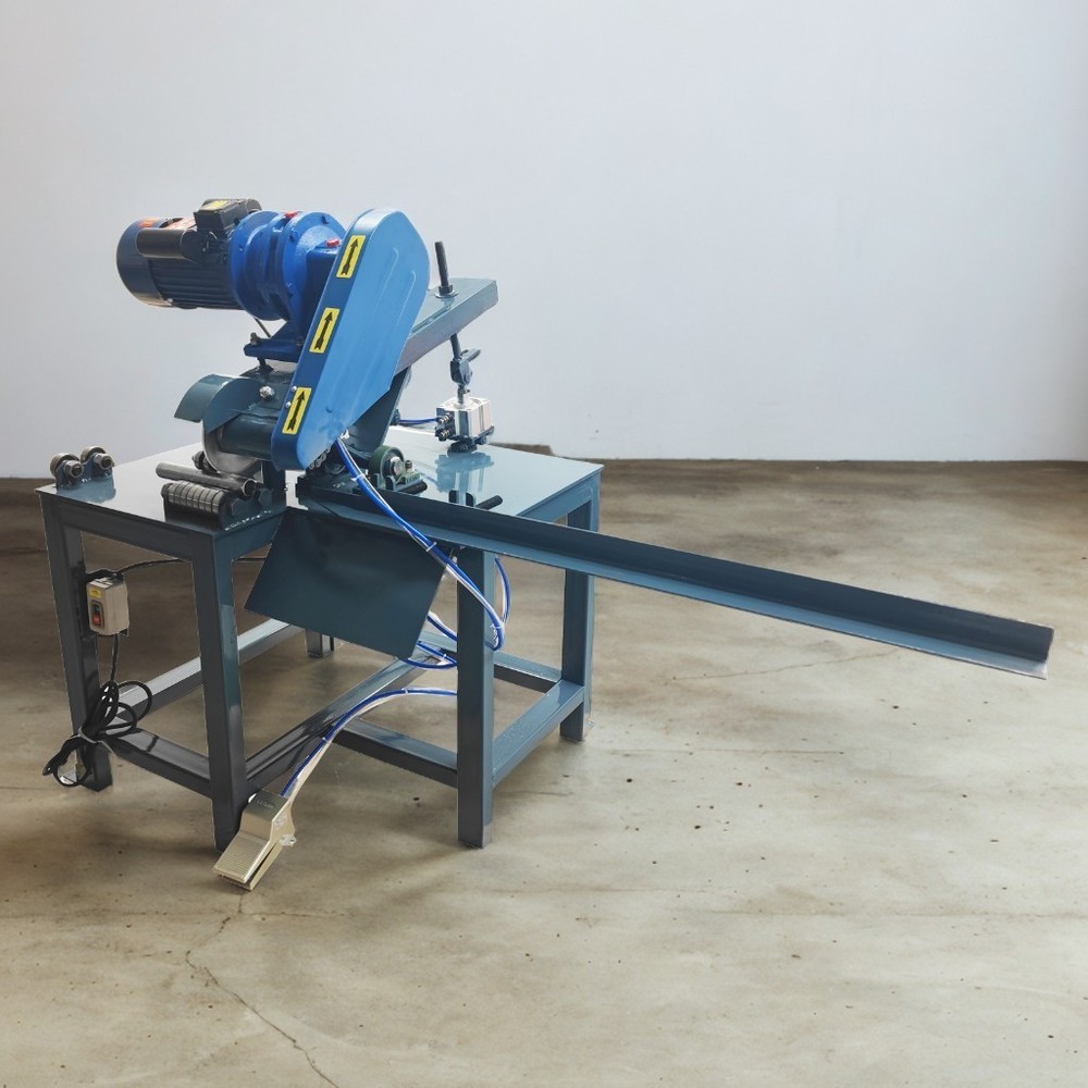Pneumatic Pipe Cutting Machine Pipe Cutter220V &phi;0.78-&phi;3.94&rdquo;Manual Pipe Feeding