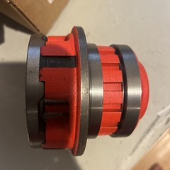 Ridgid 37410 12-R 1-1/2&Prime; Hand Threader NPT Die Head Complete
