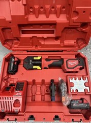 Milwaukee 2674-22P M18 18V Li-Ion Short Throw Press Tool Kit w/ Viega Crimp Jaws
