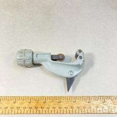Vintage Parker Tubing Pipe Cutter Sliding Bar 1/8&Prime; &ndash; 1 1/8&Prime; OD USA