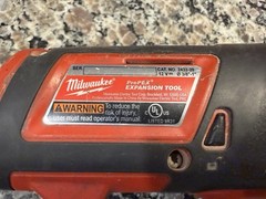 Milwaukee 2432-20 M12 ProPEX Cordless Expansion Tool includes 3 heads For PARTS