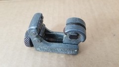 Ridgid No. 104 Tubing Cutter 3/16&Prime; to 15/16&Prime; OD &ndash; 5-24mm. Working. Good Cond