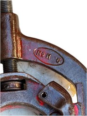 REED Tools USA H6 Hinged Pipe Cutter, 4-6&rdquo; Pipe Capacity Heavy Steel #14