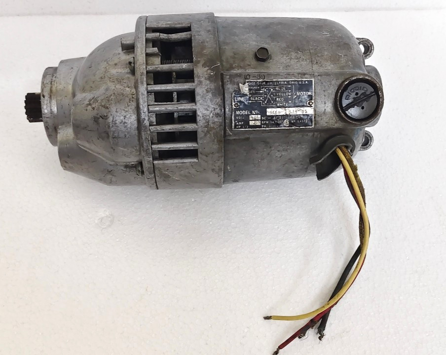 RIDGID Model 3158 Pipe Threader Motor 115V 1/2 HP &ndash; For Parts /