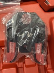 Milwaukee M18 18V Cordless Short Throw Press Tool Kit PEX Crimp Jaws 2674-22C