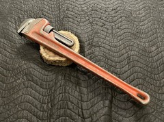 Ridgid 24&Prime; Pipe Wrench &ndash; Ridge Tool Co. &ndash; Heavy Duty &ndash; USA