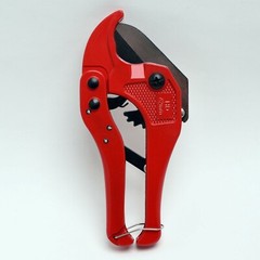 PVC Pipe Cutter 1-5/8&Prime; Heavy-duty Ratcheting Cutting PVC PEX Plastic