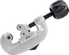 32920 model 15 Screw Feed Tubing Cutter, 3/16&Prime; To 1-1/8&Prime; Tube Cutter