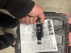DEWALT DCE202100 1&rdquo; Inch Standard IPS Press Jaw For Use With DCE200 Brand NEW