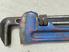 RIDGID Heavy Duty Straight Pipe Wrench 48 in Steel, 6 in Pipe Capacity