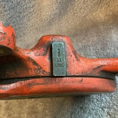 RIDGID&hellip;E-660&hellip;UNIVERSAL DIE HEAD&hellip;w/ 5/8&rdquo;-11 UNC Dies&hellip;.GOOD SHAPE