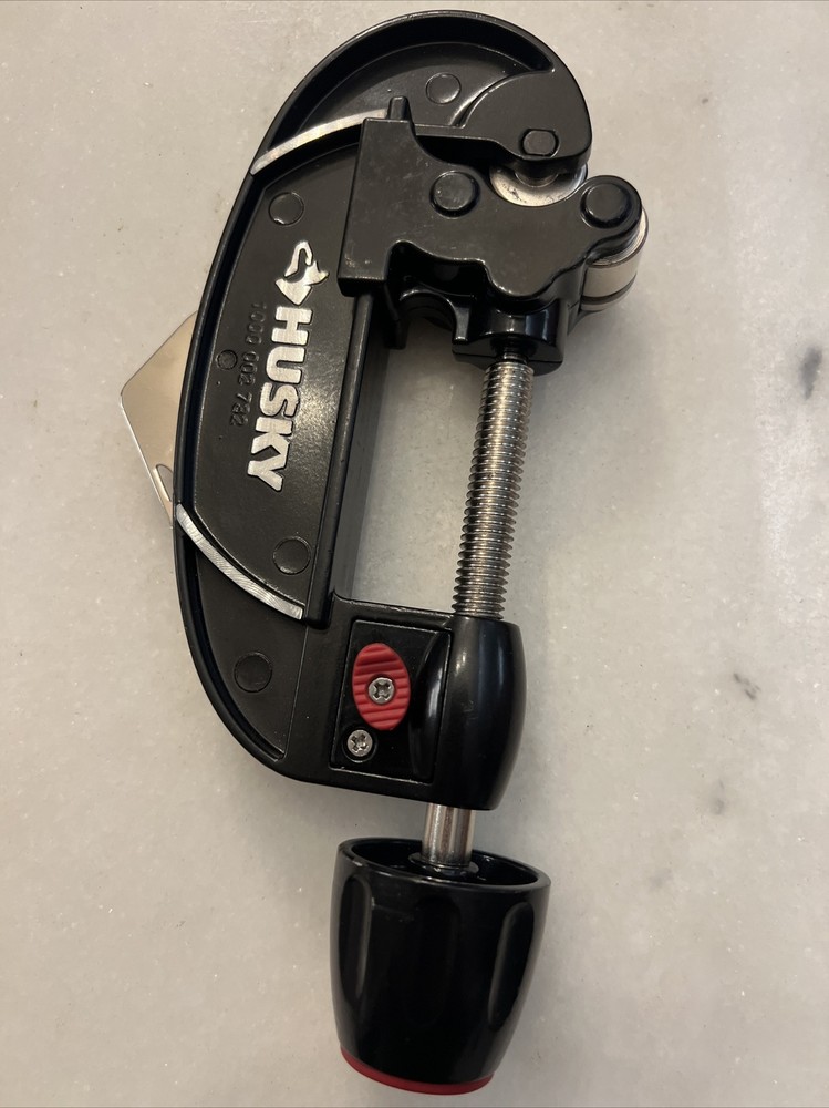 Husky Quick Release 2-1/8 in. Tube Cutter New No Package