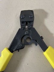 Apollo 69PTKG1096 PEX Pinch Clamp Tool 851-561 3/8&Prime; &ndash; 3/4&Prime; New