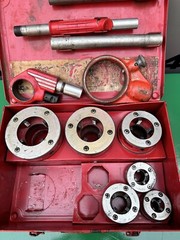 ROTHENBERGER 70905 Manual Ratchet Pipe Threader Set &frac12;&rdquo; to 2&rdquo; NPT