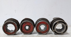 (x3) Reed 1/2&Prime;, 1&Prime;, 1-1/2&Prime; Die Heads & (x1 Unbranded 1-1/4&Prime; Die Head Holds 2&Prime;x2&Prime;