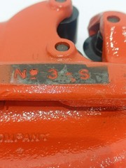 RIDGID 32830 MODEL 3-S MANUAL PIPE CUTTER &ndash; 1&Prime; TO 3&Prime; HEAVY DUTY MADE IN USA