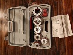Ratchet Pipe Threader Kit Set w/ 6 Dies 1/4 &ndash; 1 1/4&Prime; Storage Case Heavy Duty