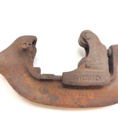 Ridge Tool Co RIDGID No 3 Iron Heavy Duty Manual Pipe Cutter 1&Prime; to 3&Prime; Capacity