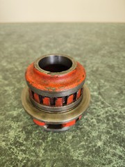LOT OF 2 Ridgid 1 1/2&Prime; Pipe Threader Die Heads (12-R)