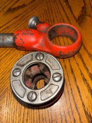 RIDGID 00-R 1/2&Prime; PIPE THREADER DIE HEAD w/ RIDGID RATCHET HANDLE FREE SHIP