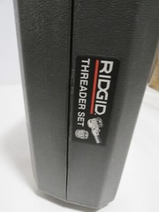 RIDGID 36475 RATCHET THREADER SET 1/2&Prime; TO 2&Prime; ONE DIE USED