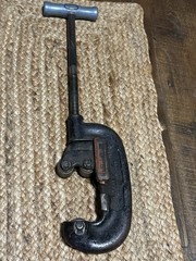 Vintage Rigid No. 2 Heavy Duty No. 1 & 2 Pipe Cutter Tool 1/8&Prime; To 2&Prime; USA 🇺🇸