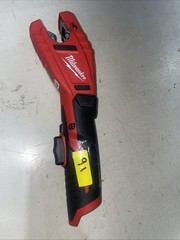 Milwaukee 2471-20 M12 Cordless Copper Tubing Cutter &ndash; Red