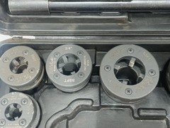 EGA MASTER PIPE THREADING DIE SET&ndash;1/4&Prime; TO 2&Prime; BSPT WITH RATCHET HANDLE HEAVY DUTY