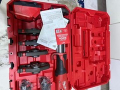 Milwaukee 2922-22 M18&trade;️ FORCE LOGIC&trade;️ Press Tool w/ ONE-KEY&trade;️ w/ 1/2&Prime;-2&Prime; CTS
