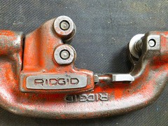 RIDGID 360 1/8 to 2-Inch Full Floating Self Centering Pipe Cutter USA