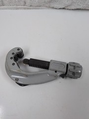 Ridgid No. 205 Quick Opening Acting Pipe Cutter 1/4&Prime;-2 3/8&Prime; OD Made In USA