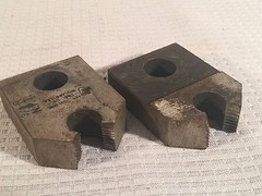 Vintage Pair Armstrong Bros. Pipe Die Threading Head 3/8 R-NPT 30 2A773