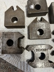 Vintage Reed Mfg Co. Solid Block Pipe Threading Die Lot (8) 2 1/2 AP 1/4 R ETC